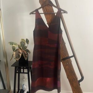 Babaton Elegant Patterned Dress in Cabernet